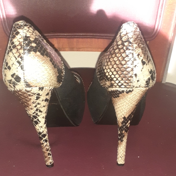 Traffic - Picture 3 of 4